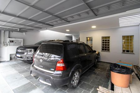 Casa para alugar com 100m², 4 quartos e 3 vagas Casa para alugar com 100m², 4 quartos e 3 vagasGaragem