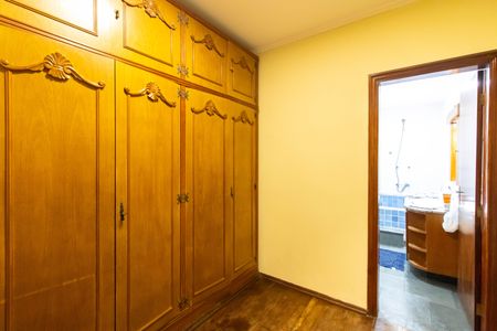 Casa para alugar com 100m², 4 quartos e 3 vagas Casa para alugar com 100m², 4 quartos e 3 vagasSuíte 1