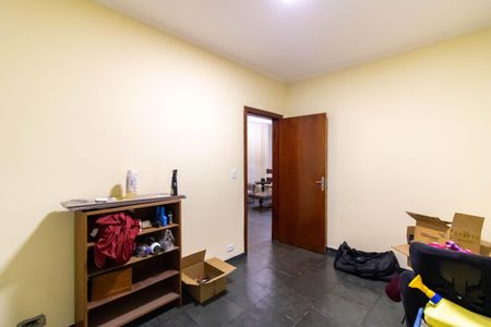 Casa para alugar com 100m², 4 quartos e 3 vagas Casa para alugar com 100m², 4 quartos e 3 vagasEscritorio