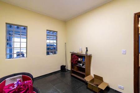 Casa para alugar com 100m², 4 quartos e 3 vagas Casa para alugar com 100m², 4 quartos e 3 vagasEscritorio