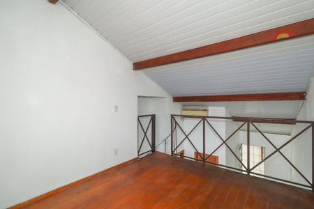 Casa de condomínio à venda com 72m², 3 quartos e 1 vagaMezanino