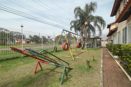 Casa de condomínio à venda com 72m², 3 quartos e 1 vagaÁrea comum - Playground