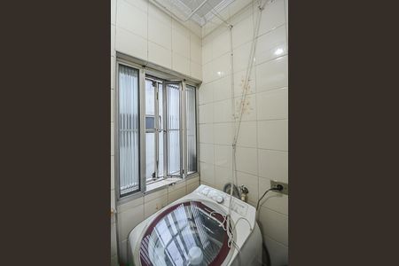 Apartamento à venda com 64m², 2 quartos e 1 vagaÁrea de Serviço