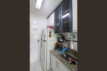 Apartamento à venda com 57m², 2 quartos e 1 vagaCozinha e Área de Serviço