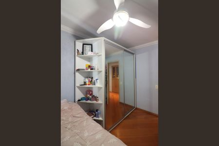 Apartamento à venda com 57m², 2 quartos e 1 vagaQuarto 2
