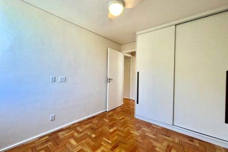 Apartamento à venda com 77m², 2 quartos e 1 vaga Apartamento à venda com 77m², 2 quartos e 1 vagaSuíte