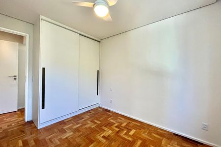 Apartamento à venda com 77m², 2 quartos e 1 vaga Apartamento à venda com 77m², 2 quartos e 1 vagaSuíte