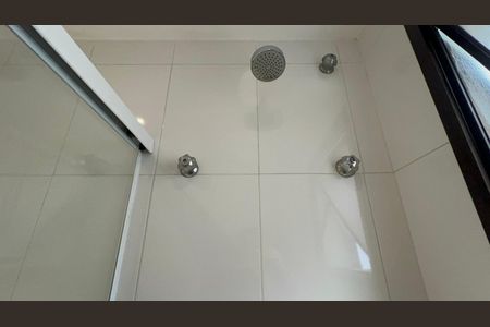 Apartamento para alugar com 260m², 3 quartos e 3 vagasBanheiro da Suíte 1