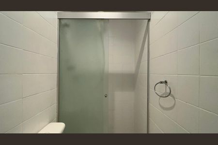 Apartamento para alugar com 260m², 3 quartos e 3 vagasBanheiro de serviço