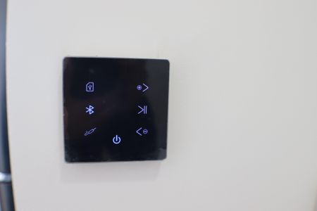 Apartamento à venda com 54m², 1 quarto e 2 vagas Apartamento à venda com 54m², 1 quarto e 2 vagasControle de som