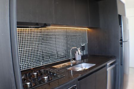 Apartamento à venda com 54m², 1 quarto e 2 vagas Apartamento à venda com 54m², 1 quarto e 2 vagasCozinha