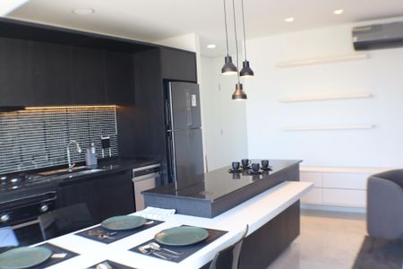 Apartamento à venda com 54m², 1 quarto e 2 vagas Apartamento à venda com 54m², 1 quarto e 2 vagasCozinha