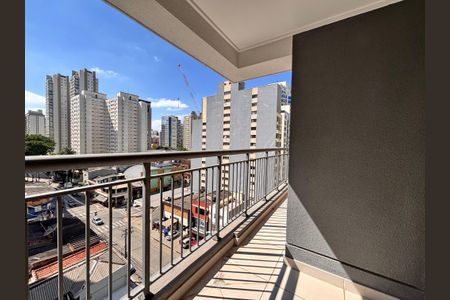 Apartamento à venda com 63m², 1 quarto e 2 vagas Apartamento à venda com 63m², 1 quarto e 2 vagasVaranda