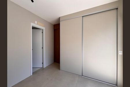 Apartamento à venda com 63m², 1 quarto e 2 vagas Apartamento à venda com 63m², 1 quarto e 2 vagasSuíte