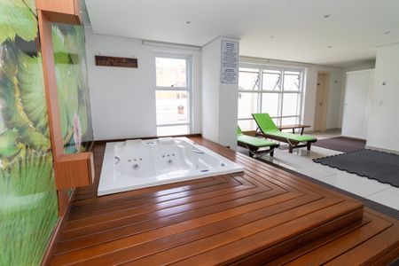 Apartamento à venda com 53m², 2 quartos e 2 vagas Apartamento à venda com 53m², 2 quartos e 2 vagasÁrea comum - Spa