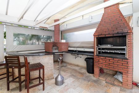 Apartamento à venda com 53m², 2 quartos e 2 vagas Apartamento à venda com 53m², 2 quartos e 2 vagasÁrea comum - Churrasqueira