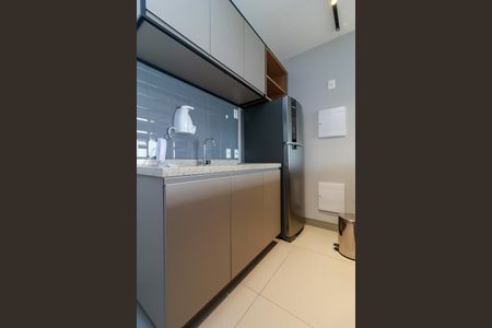 Studio à venda com 42m², 1 quarto e 1 vaga Studio à venda com 42m², 1 quarto e 1 vagaStudio