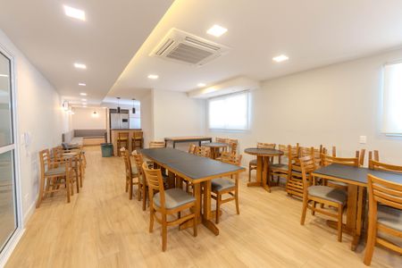 Apartamento à venda com 40m², 1 quarto e 1 vaga Apartamento à venda com 40m², 1 quarto e 1 vagaÁrea comum - Salão de festas