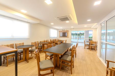 Apartamento à venda com 40m², 1 quarto e 1 vaga Apartamento à venda com 40m², 1 quarto e 1 vagaÁrea comum - Salão de festas