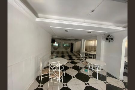Apartamento à venda com 42m², 2 quartos e 1 vaga Apartamento à venda com 42m², 2 quartos e 1 vagaÁrea comum - Salao de Festa