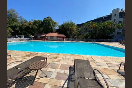 Apartamento à venda com 42m², 2 quartos e 1 vaga Apartamento à venda com 42m², 2 quartos e 1 vagaÁrea comum - Piscina