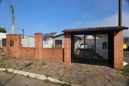 Casa à venda com 98m², 3 quartos e 1 vagaFachada