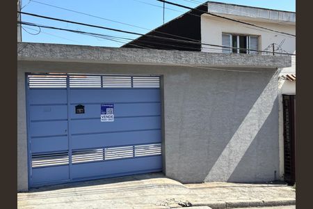 Casa à venda com 157m², 3 quartos e 2 vagasFachada