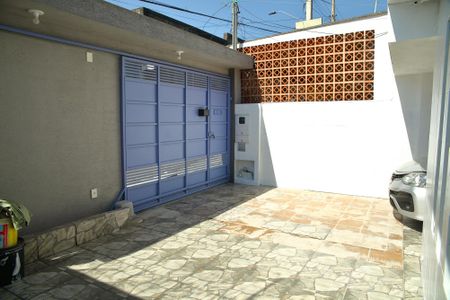 Casa à venda com 157m², 3 quartos e 2 vagasGaragem