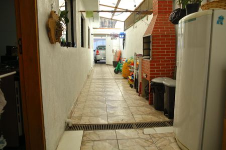 Casa à venda com 157m², 3 quartos e 2 vagasCorredor Lateral