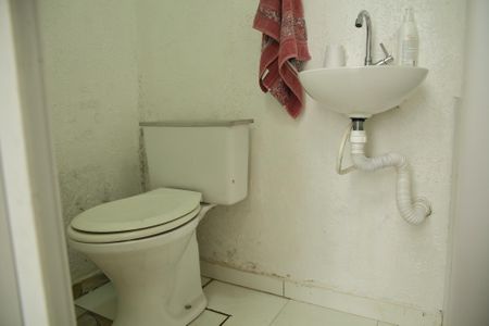 Casa à venda com 157m², 3 quartos e 2 vagasBanheiro de serviço