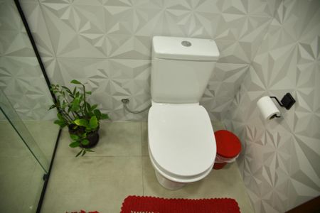 Casa à venda com 157m², 3 quartos e 2 vagasBanheiro