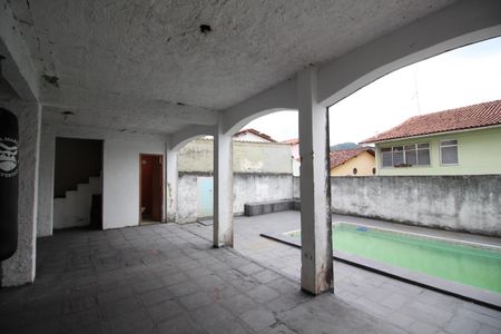 Casa de condomínio para alugar com 250m², 3 quartos e 5 vagasÁrea Externa