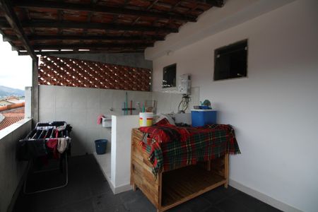 Casa de condomínio para alugar com 250m², 3 quartos e 5 vagasÁrea de Serviço