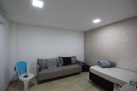 Casa de condomínio para alugar com 250m², 3 quartos e 5 vagasQuarto de Serviço