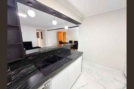 Apartamento para alugar com 119m², 2 quartos e 2 vagasCozinha