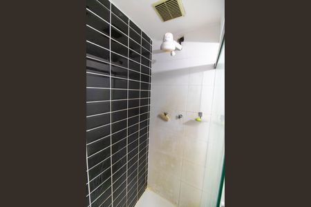 Apartamento à venda com 42m², 2 quartos e sem vagaBanheiro