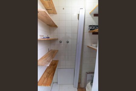 Apartamento à venda com 42m², 2 quartos e sem vagaBanheiro de serviço