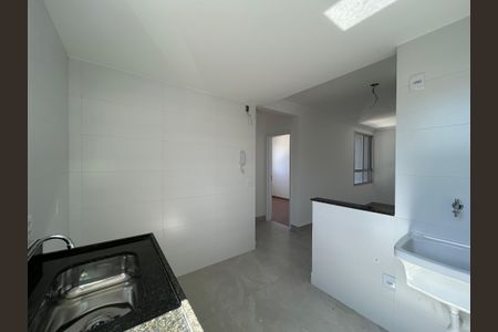 Apartamento para alugar com 2 quartos, 60m² em Santa Rosa, Belo Horizonte
