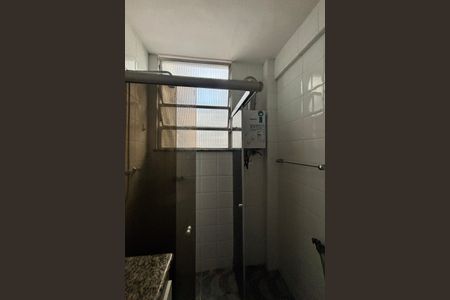 Apartamento à venda com 70m², 2 quartos e sem vaga Apartamento à venda com 70m², 2 quartos e sem vagaBanheiro social