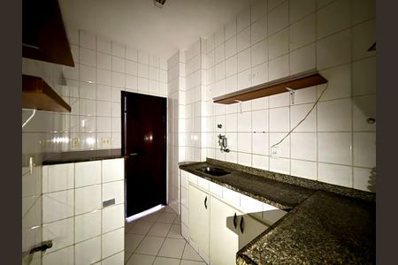 Apartamento à venda com 70m², 2 quartos e sem vaga Apartamento à venda com 70m², 2 quartos e sem vagaCozinha