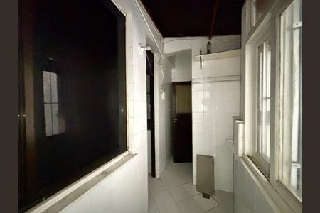 Apartamento à venda com 70m², 2 quartos e sem vaga Apartamento à venda com 70m², 2 quartos e sem vagaÁrea de serviço