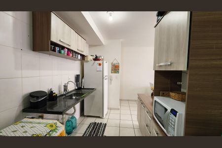 Apartamento à venda com 72m², 2 quartos e 1 vaga Apartamento à venda com 72m², 2 quartos e 1 vagaCozinha e Área de Serviço
