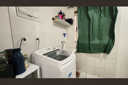 Apartamento à venda com 72m², 2 quartos e 1 vaga Apartamento à venda com 72m², 2 quartos e 1 vagaCozinha e Área de Serviço