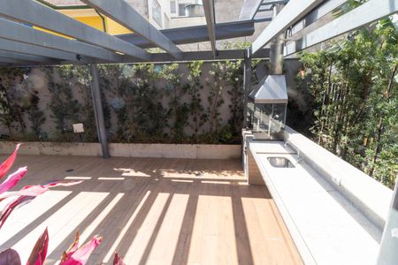 Apartamento à venda com 75m², 3 quartos e 2 vagas Apartamento à venda com 75m², 3 quartos e 2 vagasÁrea comum - Churrasqueira
