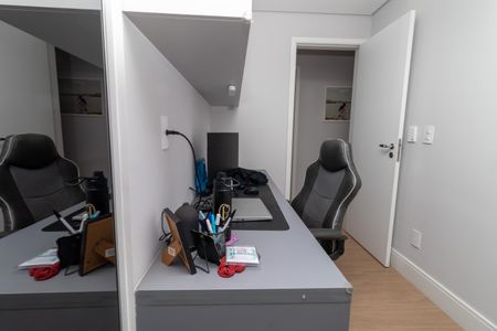 Apartamento à venda com 75m², 3 quartos e 2 vagas Apartamento à venda com 75m², 3 quartos e 2 vagasQuarto 1