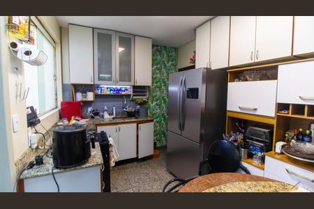 Apartamento à venda com 150m², 4 quartos e 1 vagaCozinha