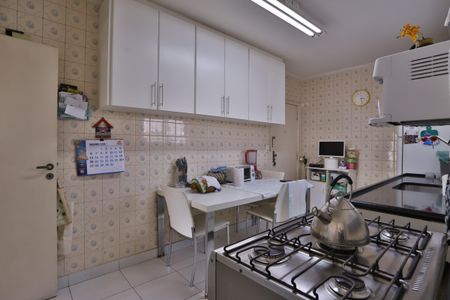 Apartamento à venda com 96m², 3 quartos e 1 vaga Apartamento à venda com 96m², 3 quartos e 1 vagaCozinha