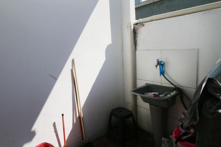 Apartamento à venda com 61m², 1 quarto e sem vagaÁrea de Serviço tanque