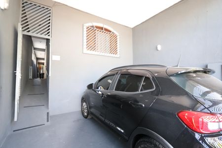 Casa à venda com 130m², 3 quartos e 2 vagasGaragem