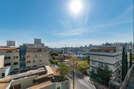 Apartamento à venda com 108m², 4 quartos e 1 vaga Apartamento à venda com 108m², 4 quartos e 1 vagaSuíte
